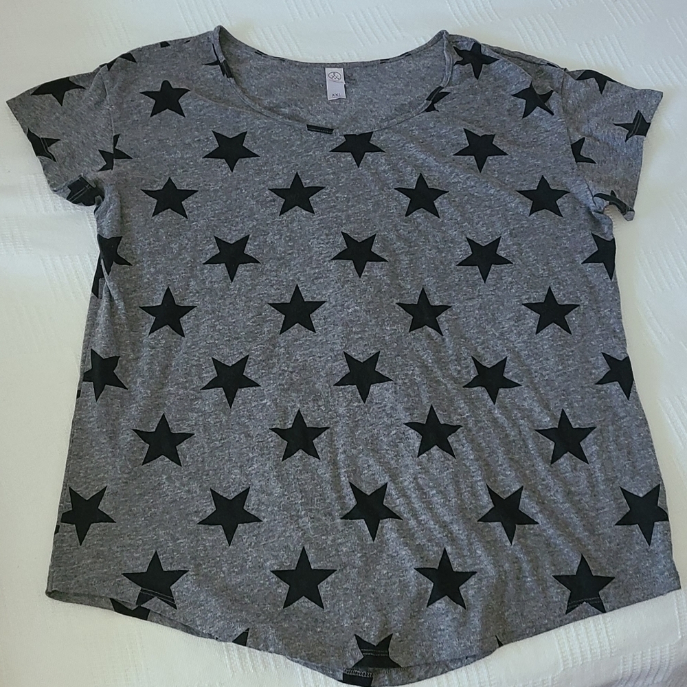 Alternative Ladies XXL Gray short Sleeve T-Shirt with Black Star Pattern